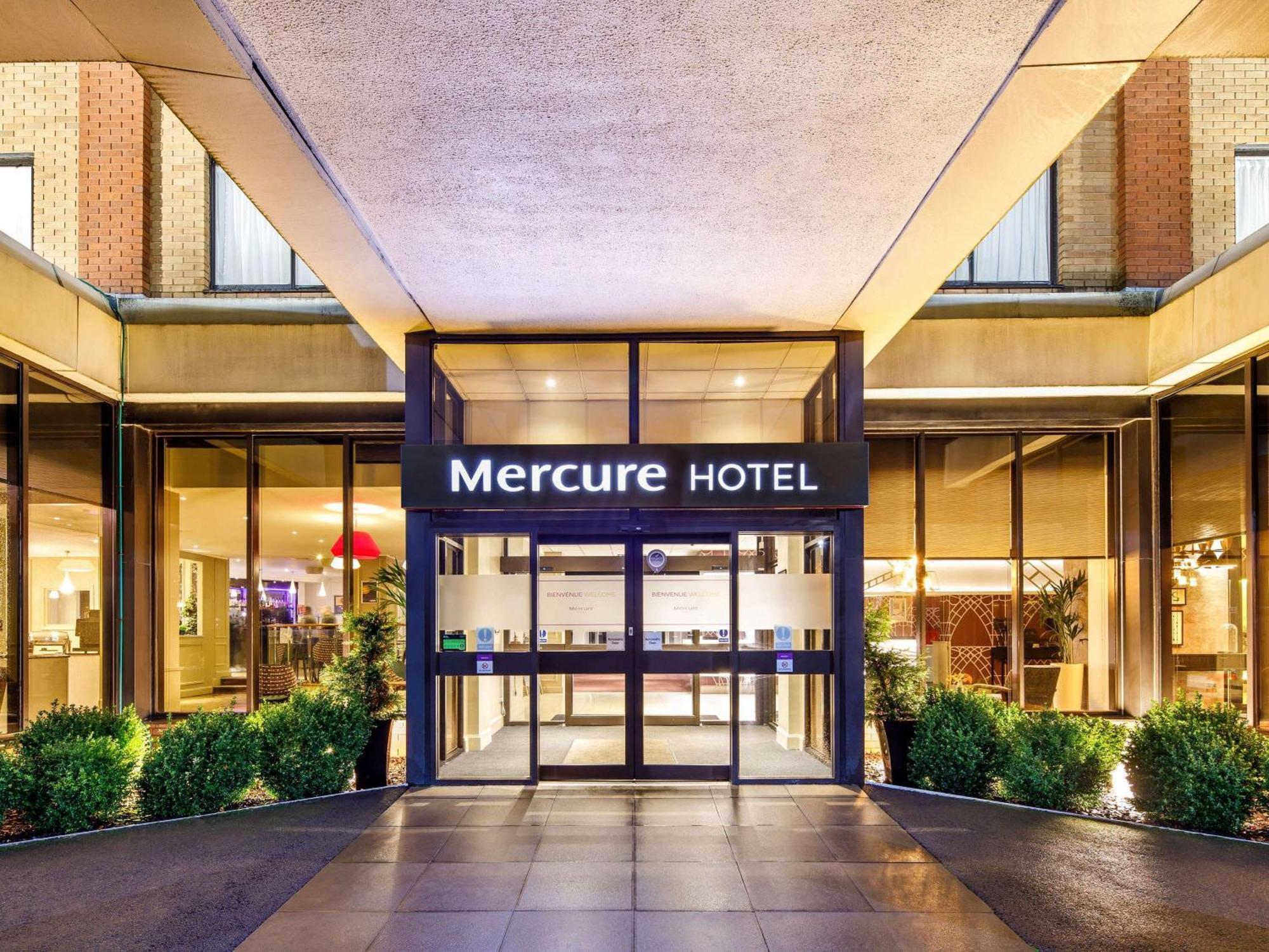 Mercure Telford Centre Hotel Exterior foto